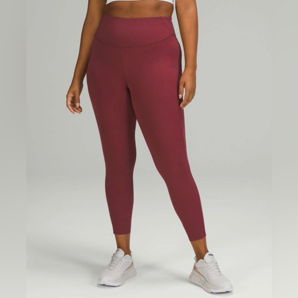 Lululemon Base Pace High-Rise Running Tight 25" Mulled Wine | Size 8